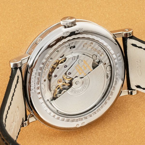 Breguet Classique 7337BB/1E/9V6